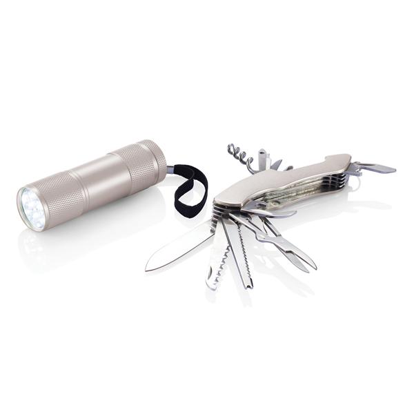 Set de Navaja de Aluminio Mate Anodizado y Linterna Quattro - Castroviejo