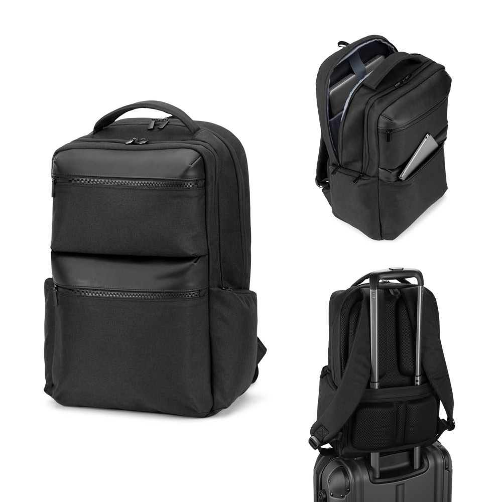 COPENHAGEN. Mochila repelente al agua de sarga reciclada con dos bolsillos frontales grandes de 17".