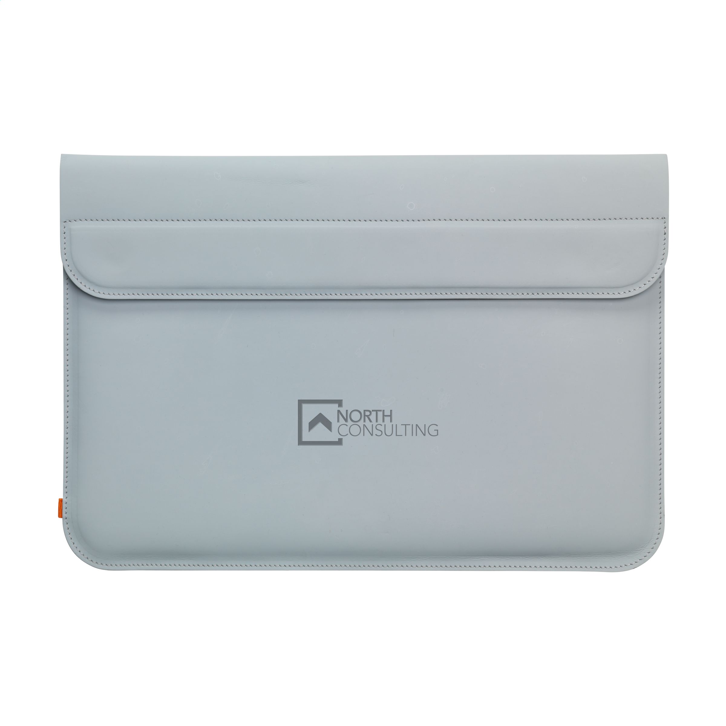 Una funda para portátil de 15 pulgadas hecha de cuero reciclado - Wittersham - Jamilena